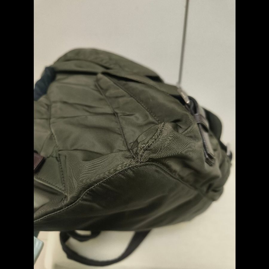 【8成新】㊣✨PRADA✨普拉達 綠色 帆布 皮革 口袋 中型 後背包 /二手包/二手精品🌳二手樹屋🌳-7