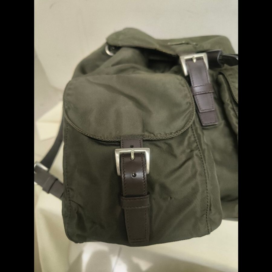 【8成新】㊣✨PRADA✨普拉達 綠色 帆布 皮革 口袋 中型 後背包 /二手包/二手精品🌳二手樹屋🌳-16