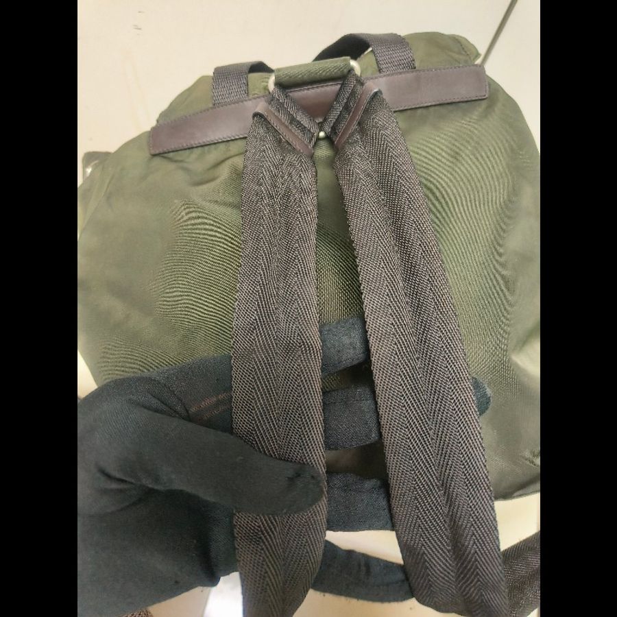 【8成新】㊣✨PRADA✨普拉達 綠色 帆布 皮革 口袋 中型 後背包 /二手包/二手精品🌳二手樹屋🌳-26