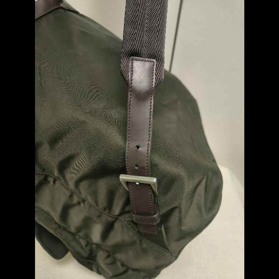 【8成新】㊣✨PRADA✨普拉達 綠色 帆布 皮革 口袋 中型 後背包 /二手包/二手精品🌳二手樹屋🌳-28