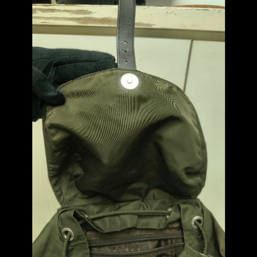 【8成新】㊣✨PRADA✨普拉達 綠色 帆布 皮革 口袋 中型 後背包 /二手包/二手精品🌳二手樹屋🌳-38