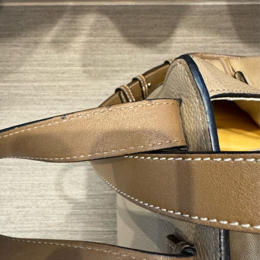 Small Hammock bag in soft grained calfskin 小型柔軟粒面小牛皮 Hammock 手提包-6