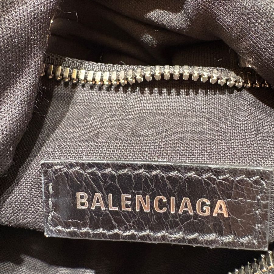 【潮流女神小廢包】Balenciaga XS Le Cagole 經典心型吊牌包|鑽釦元素設計|街拍必備 IT BAG|台中市現貨-5