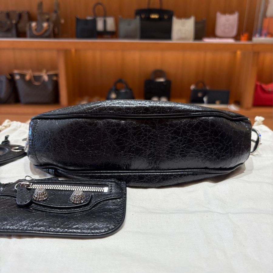 【潮流女神小廢包】Balenciaga XS Le Cagole 經典心型吊牌包|鑽釦元素設計|街拍必備 IT BAG|台中市現貨-8