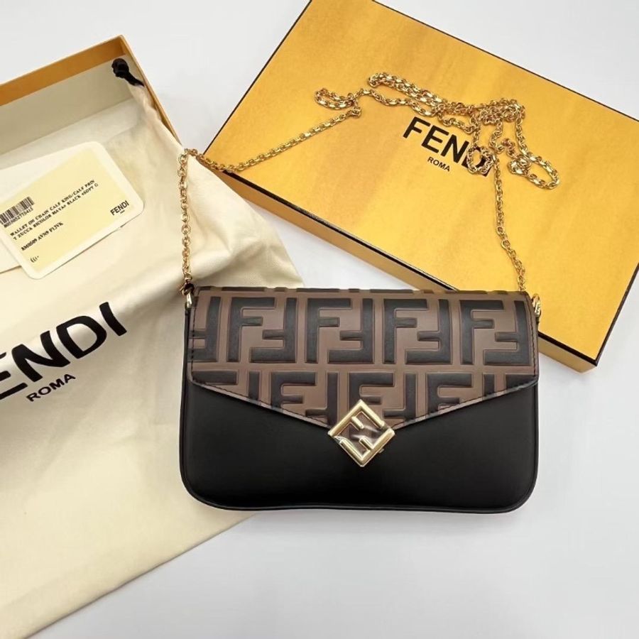Fendi FF Diamond bag-0