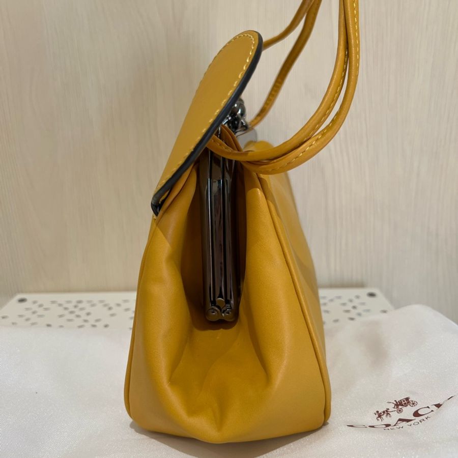 Coach*Disney 聯名芥末黃米奇包 孫芸芸同款 手提包 斜背包(全新收藏品)-3