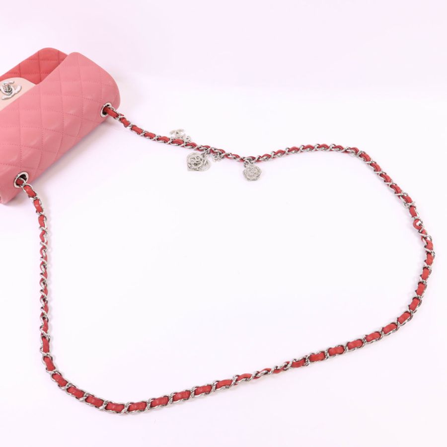 CHANEL 羊皮皮革Classic Flap 20銀扣鏈帶肩背袋-4