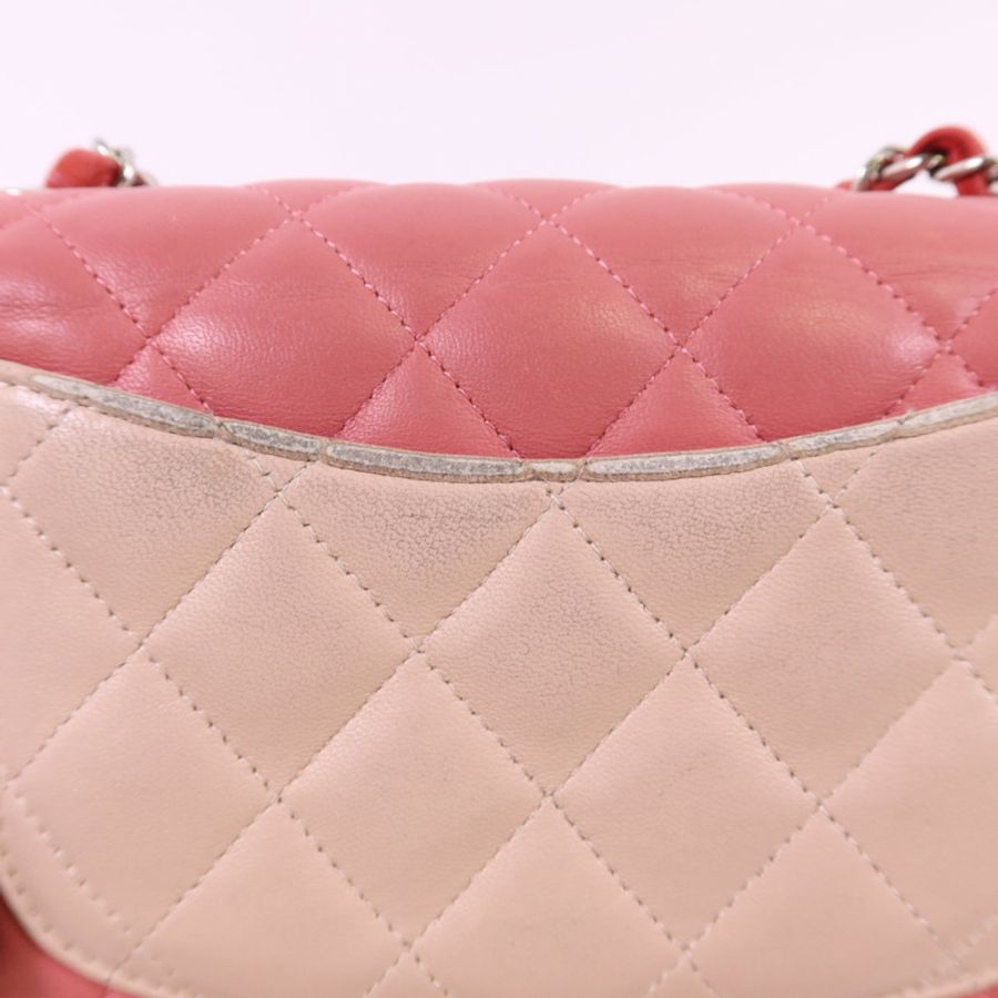 CHANEL 羊皮皮革Classic Flap 20銀扣鏈帶肩背袋-17