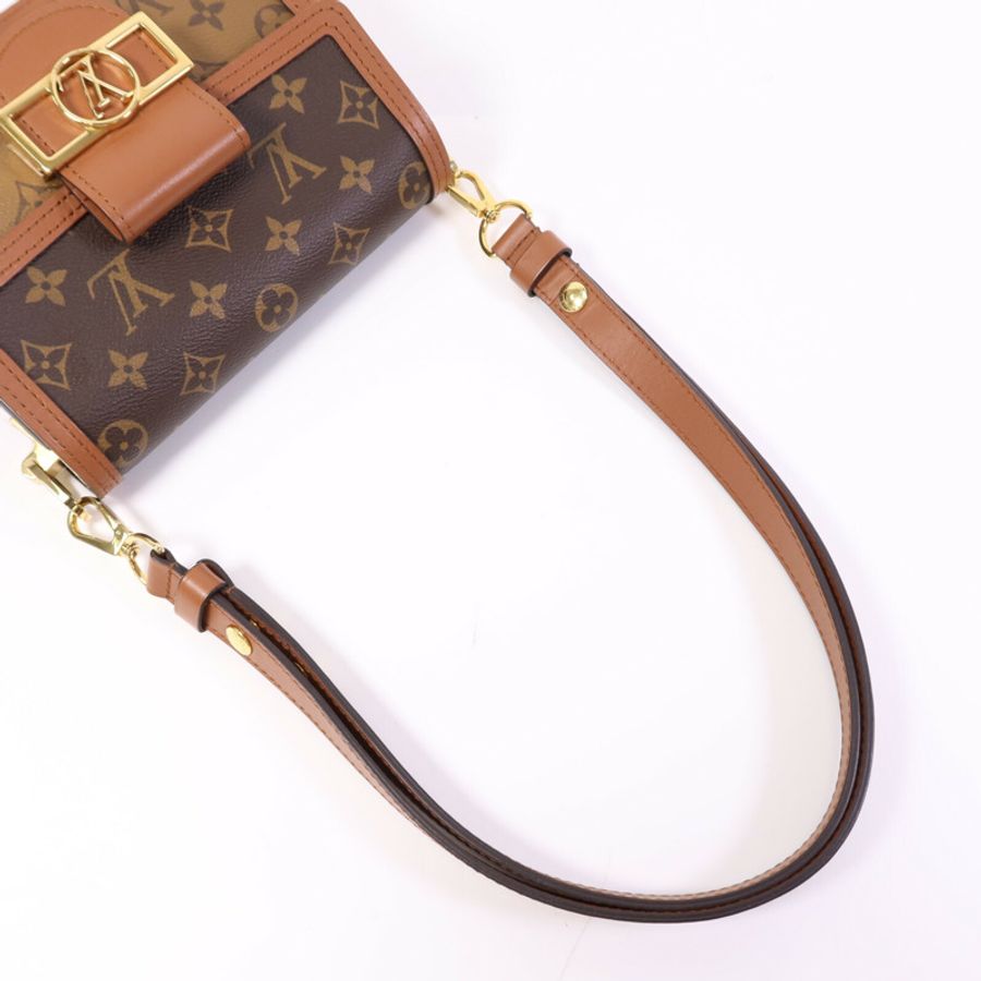 LOUIS VUITTON Monogram Reverse Mini Dauphine金扣肩背袋-5