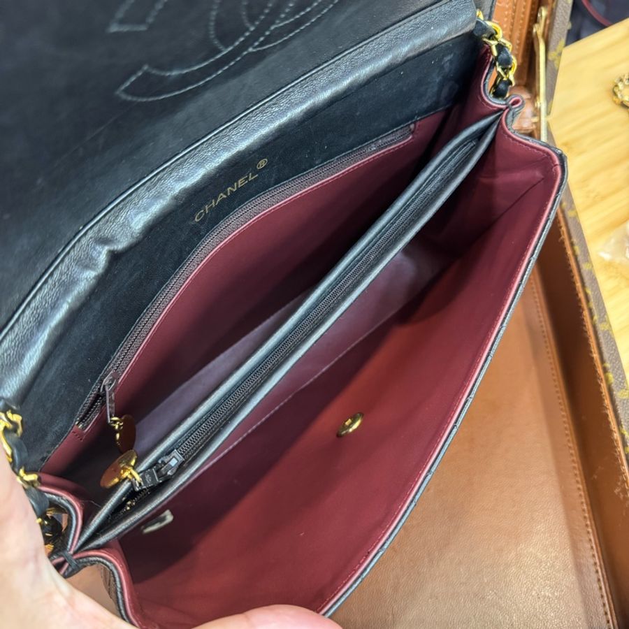 CHANEL Vintage黑羊皮信封鏈包♠️罕見款-18