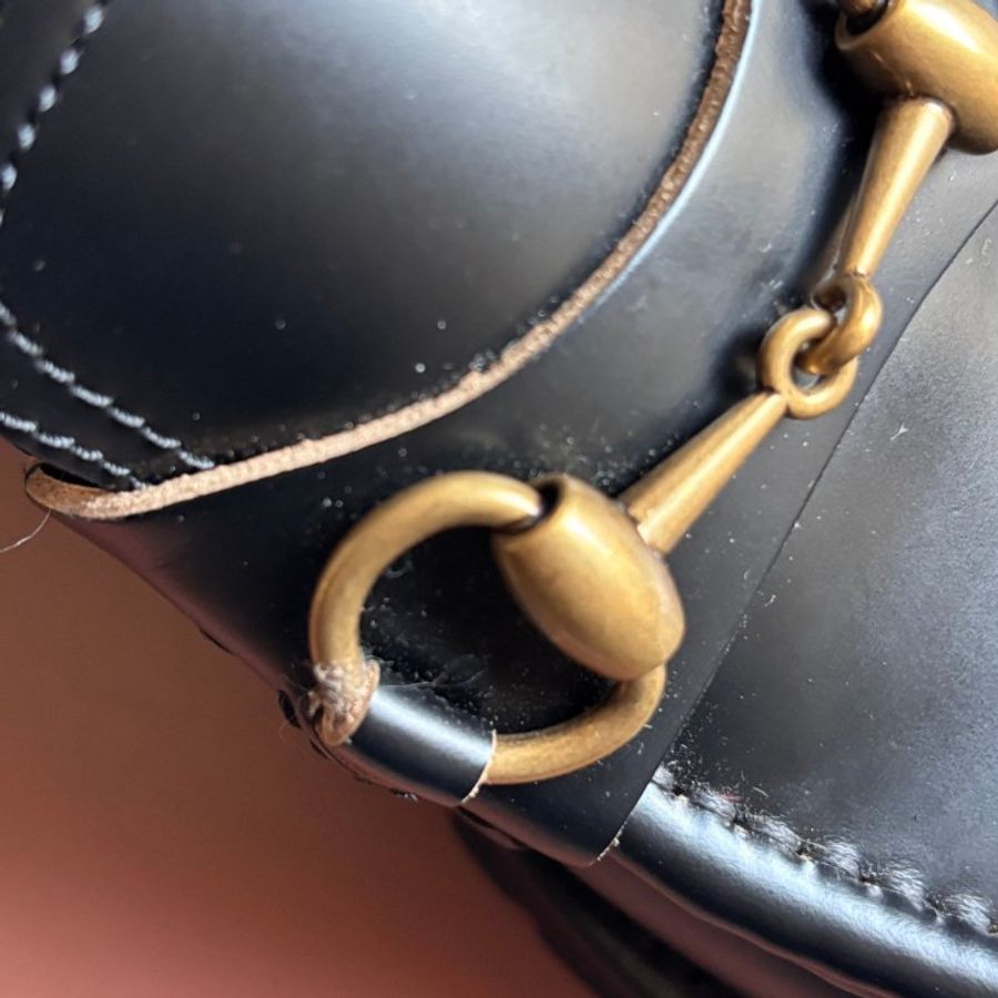 ::GUCCI:: 黑色皮革x金屬馬銜釦樂福鞋 38號-6