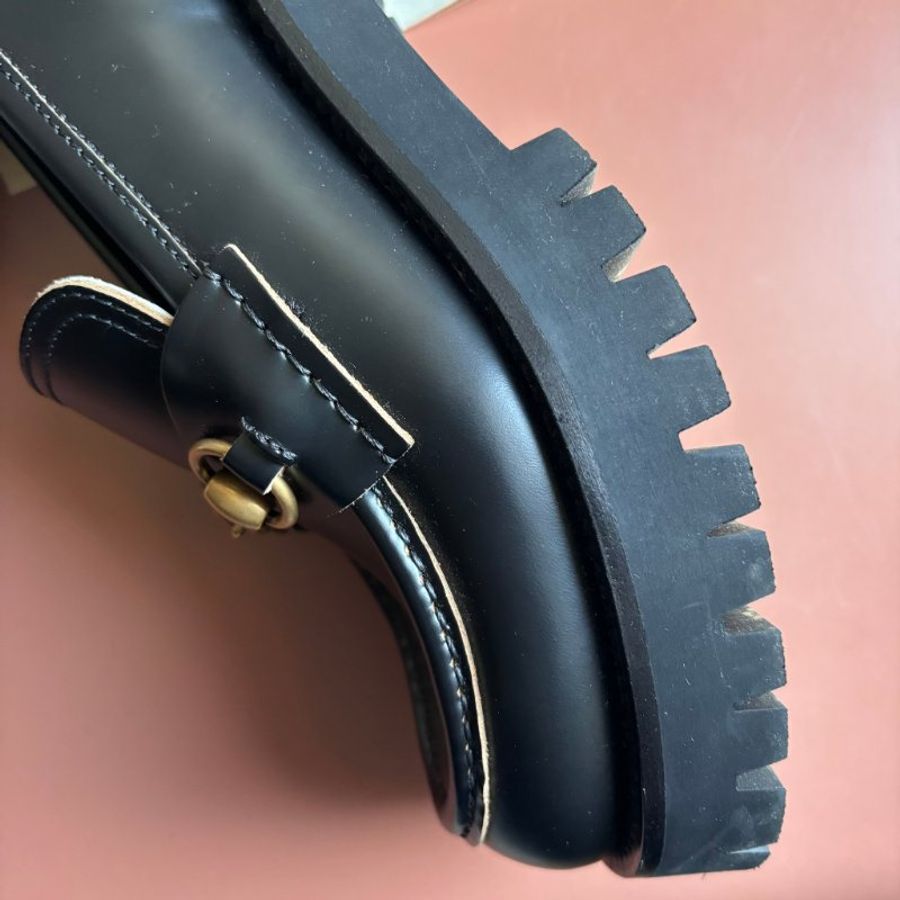 ::GUCCI:: 黑色皮革x金屬馬銜釦樂福鞋 38號-13