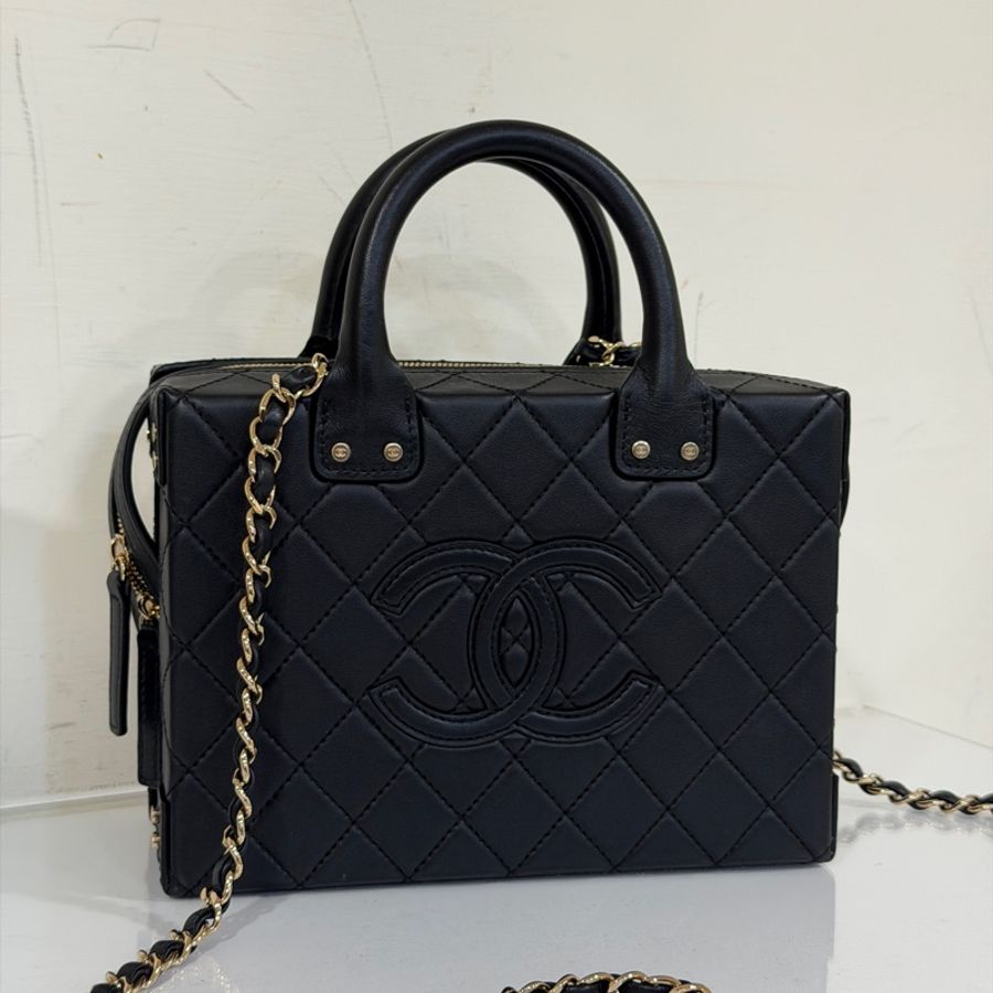 Chanel 22B復古盒子包 芯片款 #全新全配🉑送禮 #全牛皮菱格紋大logo-8