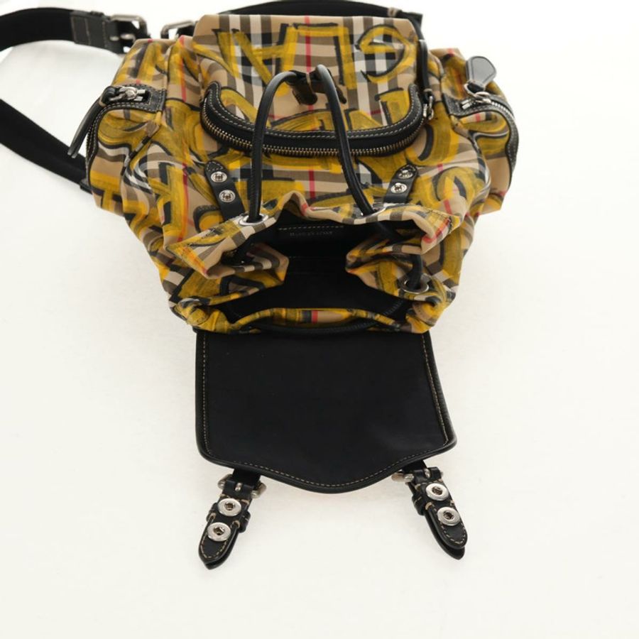 【日本直送】BURBERRY Nova Check Graffiti Backpack Canvas Beige Auth 154919V-23