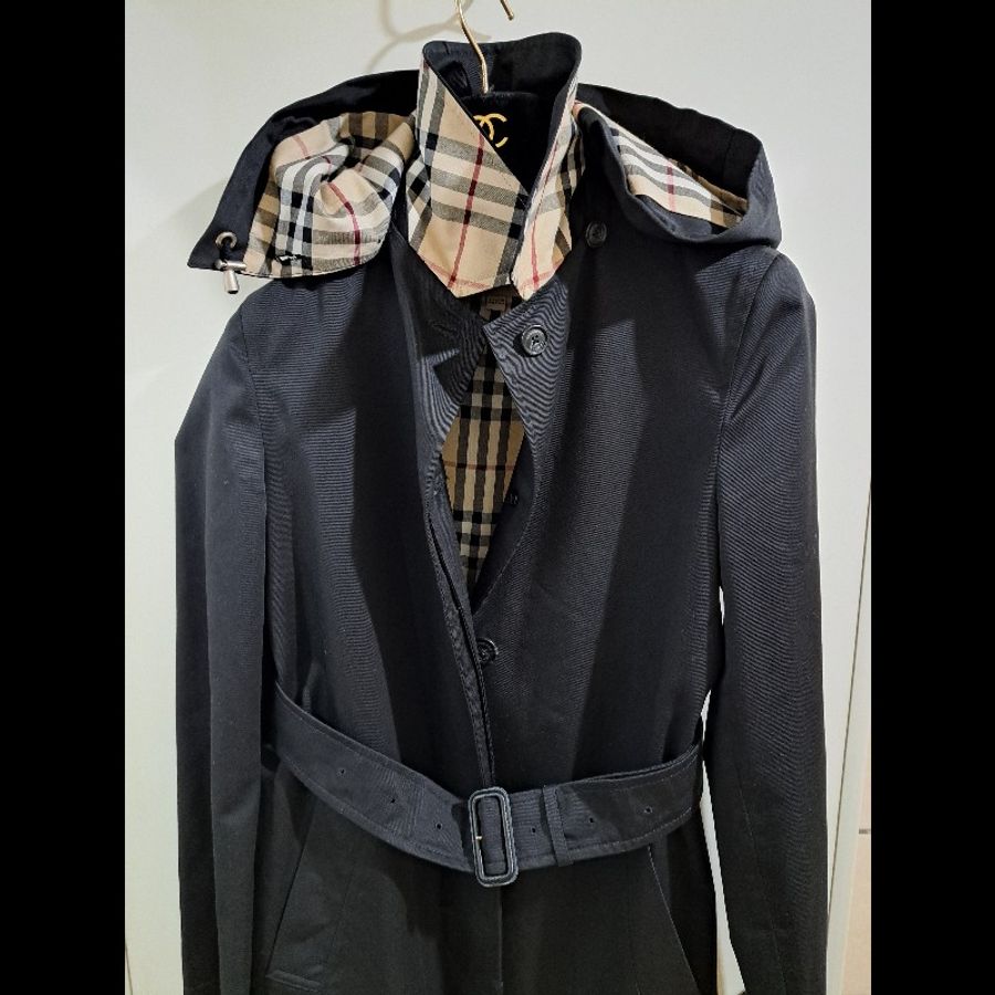 女40號/日本二手/Burberry 時尚女神風衣/有格紋帽+腰帶-0