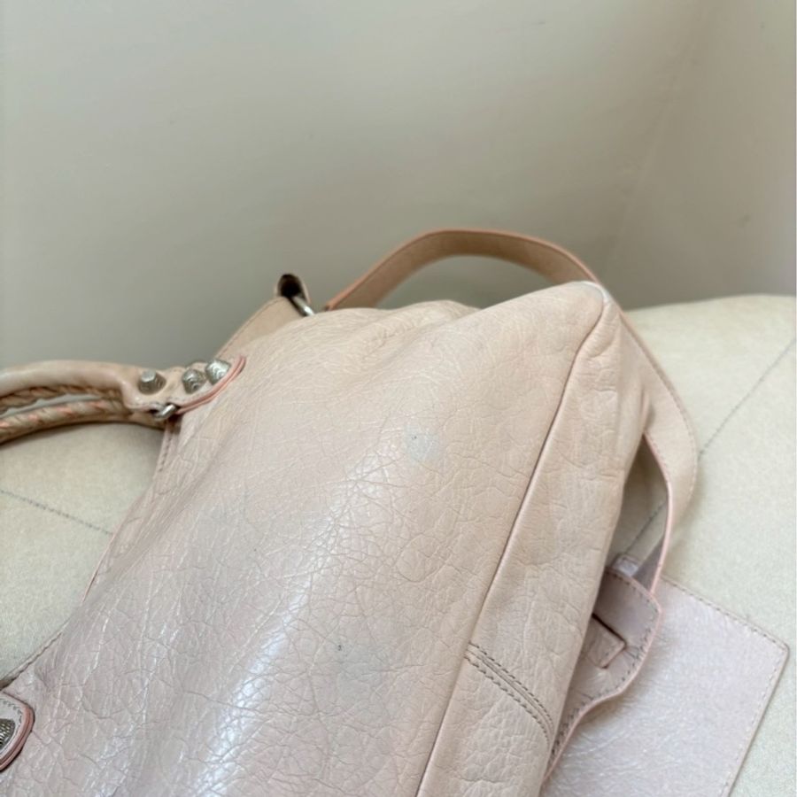 Balenciaga 粉色機車包💗-4