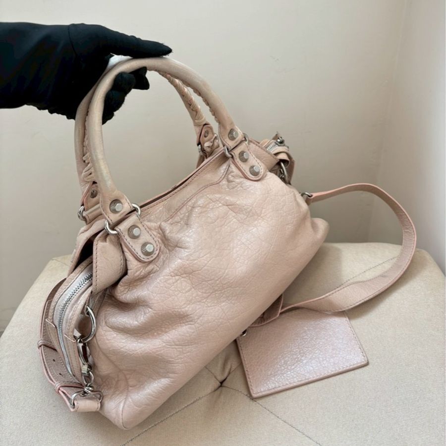 Balenciaga 粉色機車包💗-7