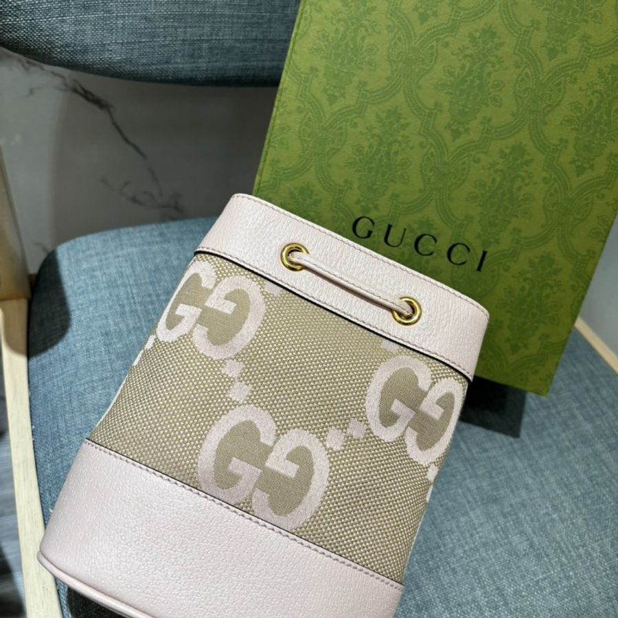 {🎀全新未使用 夢幻水桶💫}GUCCI jumbo GG mini 水桶包 (粉色)-1
