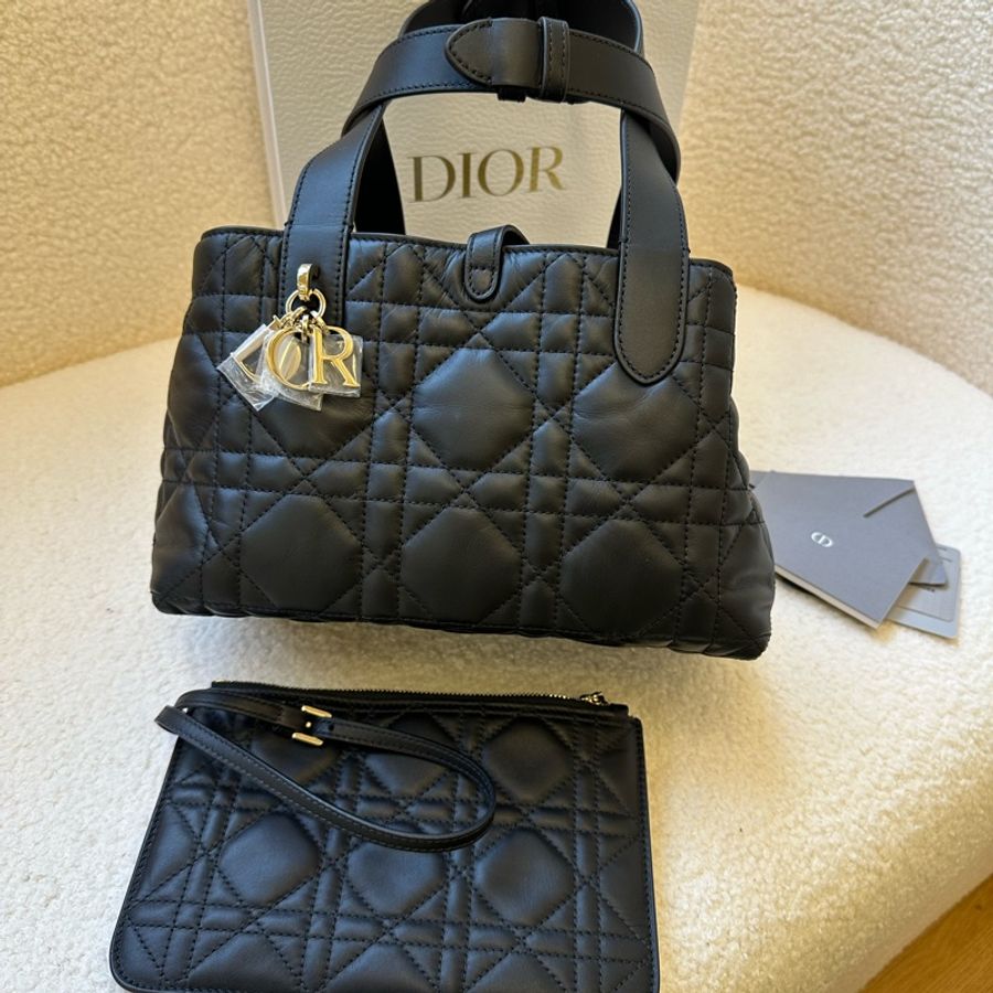 全新迪奧/Dior Toujours系列新款 黑色牛皮字母吊墜托特 土著包 手提包小號-6
