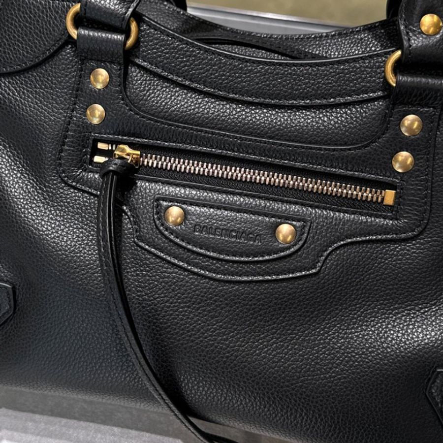 🎊佳節特賣🎁Balenciaga 678629 Neo Classic 小牛皮兩用機車包 黑色-9