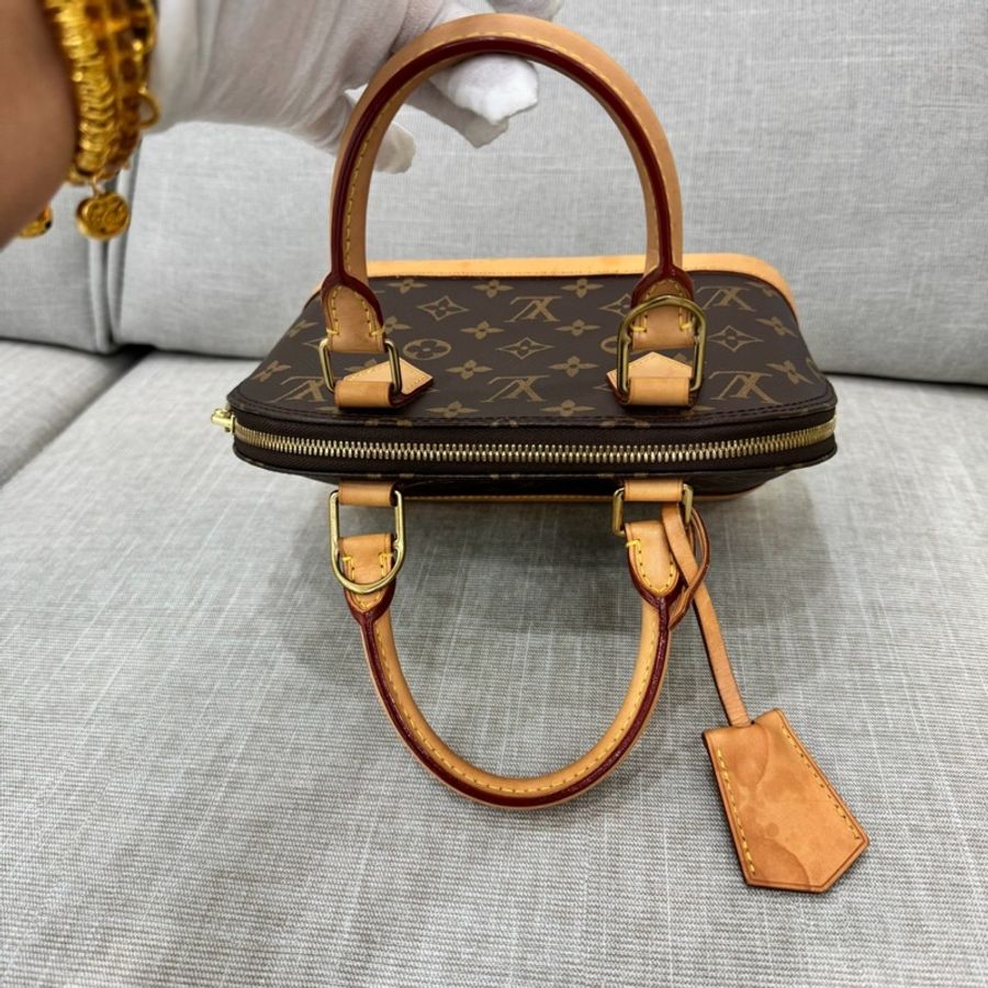 LV M53152 經典MONOGRAM ALMA BB 貝殼包 手提包 斜背包#晶片款#-17