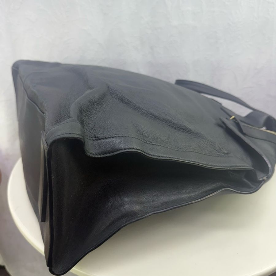 Alexander McQueen Handbag-9