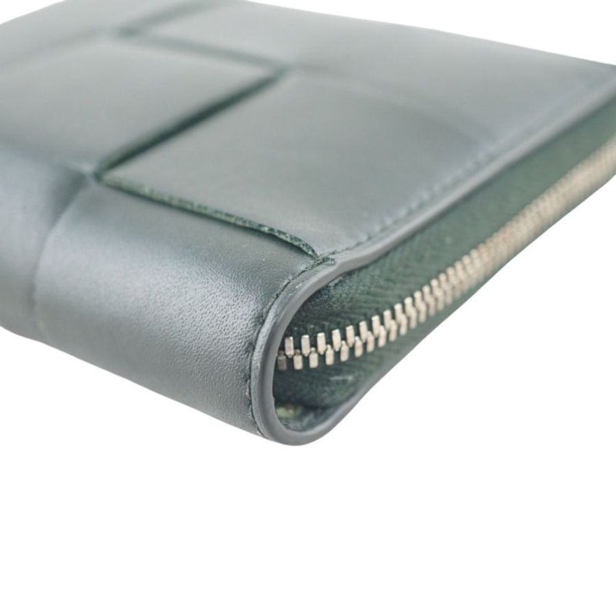 BV Bottega Veneta Zip Around Wallet 深墨綠色拉鏈大編織皮夾 中夾-6