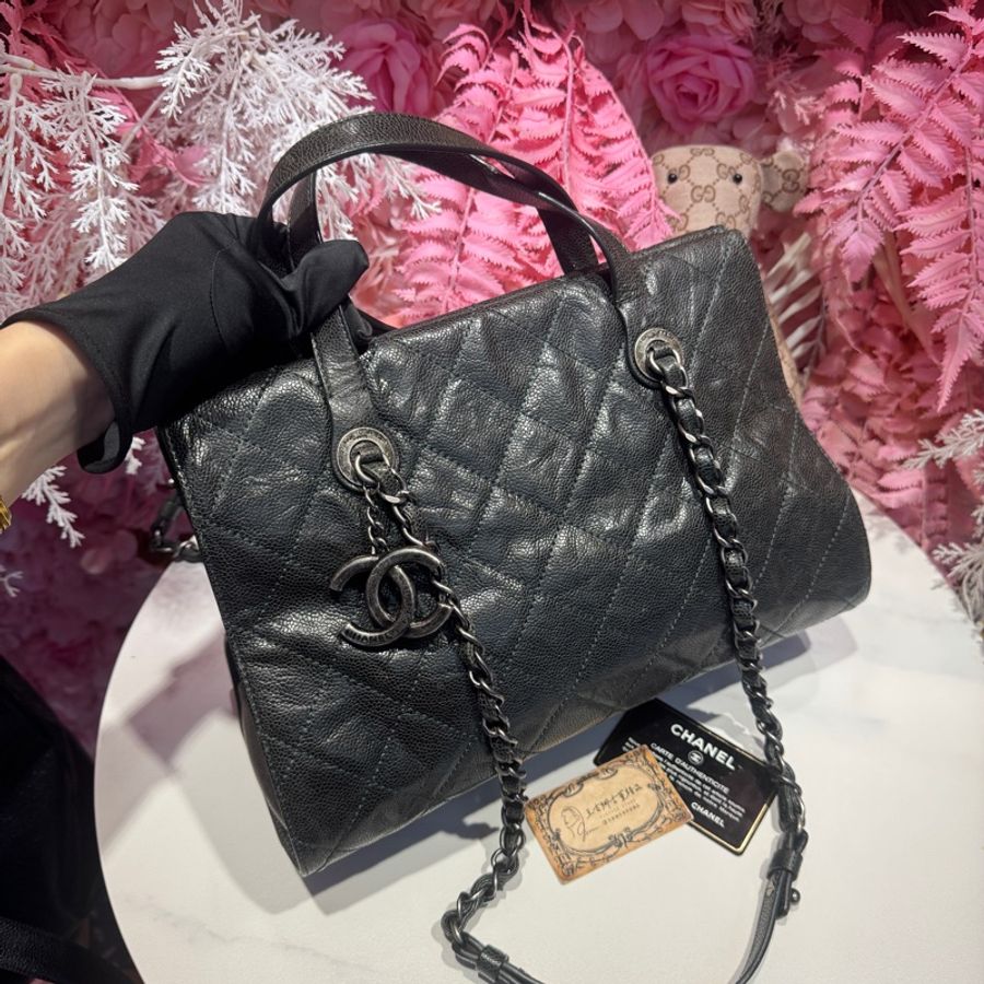 Chanel 油蠟荔枝牛皮肩背包/王吉娜古董精品-0