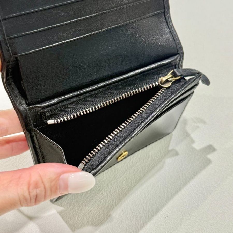 GUCCI - 黑色牛皮金釦GG Marmont 短夾-11