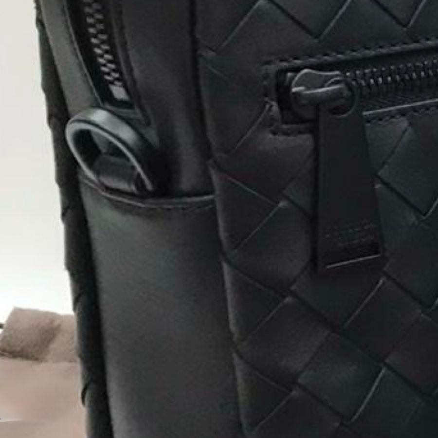 Bottega Veneta business bag-4
