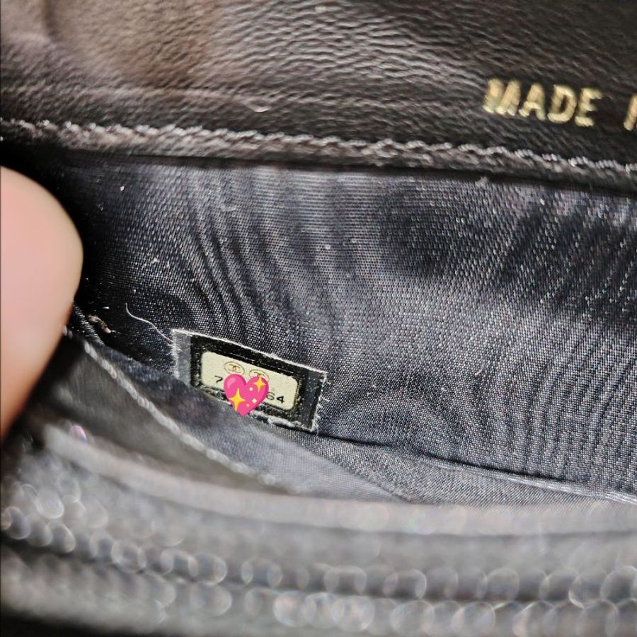 CHANEL中古黑金冰格兩摺錢包-3