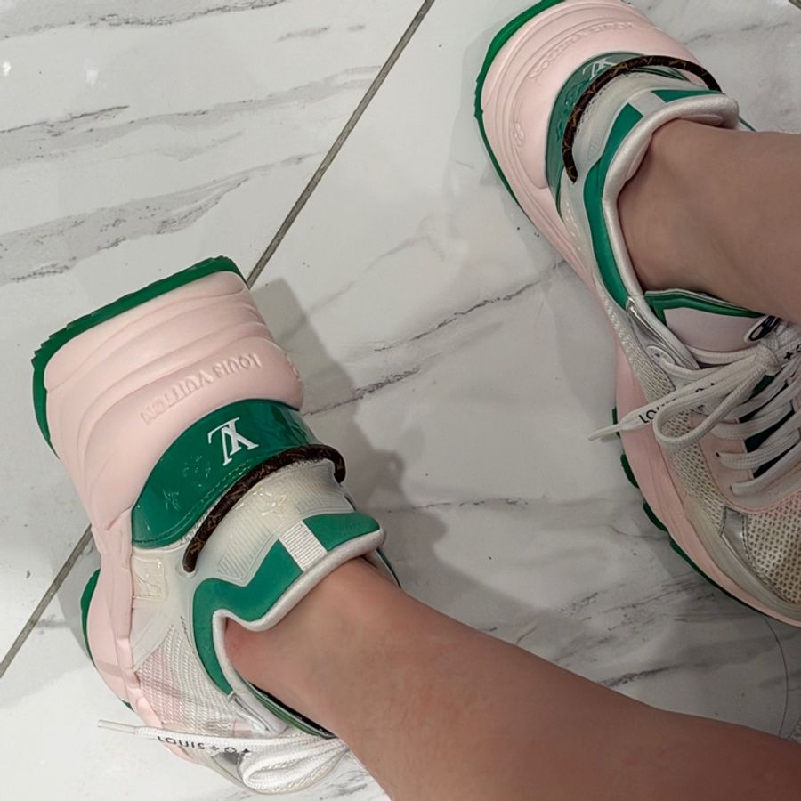 Louis Vuitton  Run 55系列運動鞋 專櫃42000 半價入手-25