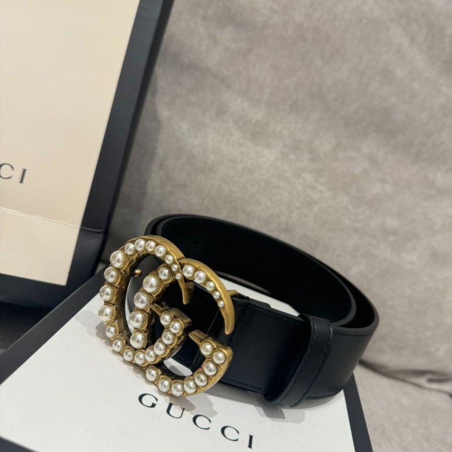 {👸白雪公主的秘密🤍}GUCCI 珍珠雙G搭扣皮帶-1