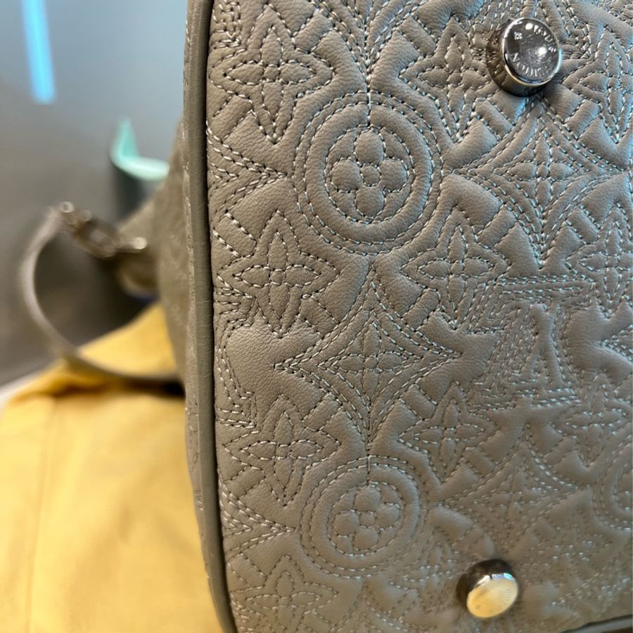 【春賞八折特價 】 Louis Vuitton Monogram Antheia Ixia GM 灰色安緹雅系列柔美刺繡小羊皮托特/旅行包-3