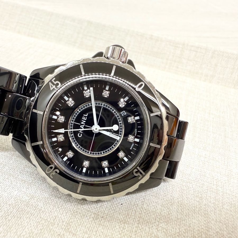 CHANEL黑色陶瓷12點鑽石英錶J12 33mm-8