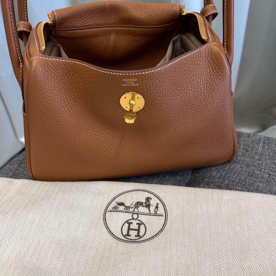 Hermès 愛馬仕 Lindy 26 U刻 |金棕色|金扣-0