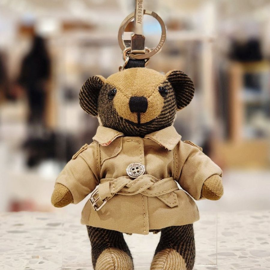 🎉新品好折扣✨Burberry 80271671 領結裝飾Thomas 泰迪熊吊飾-1