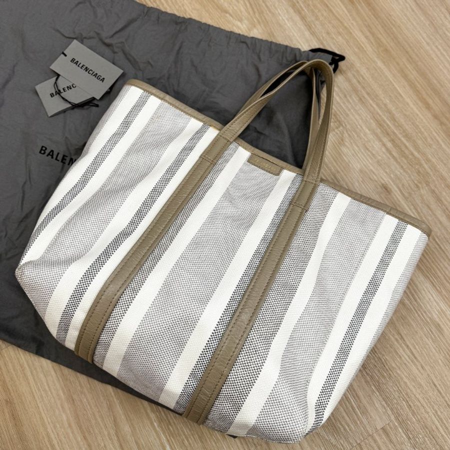 巴黎世家經典米白灰牛皮條紋托特包 兩用背袋 BALENCIAGA Barbes Medium East-West-8