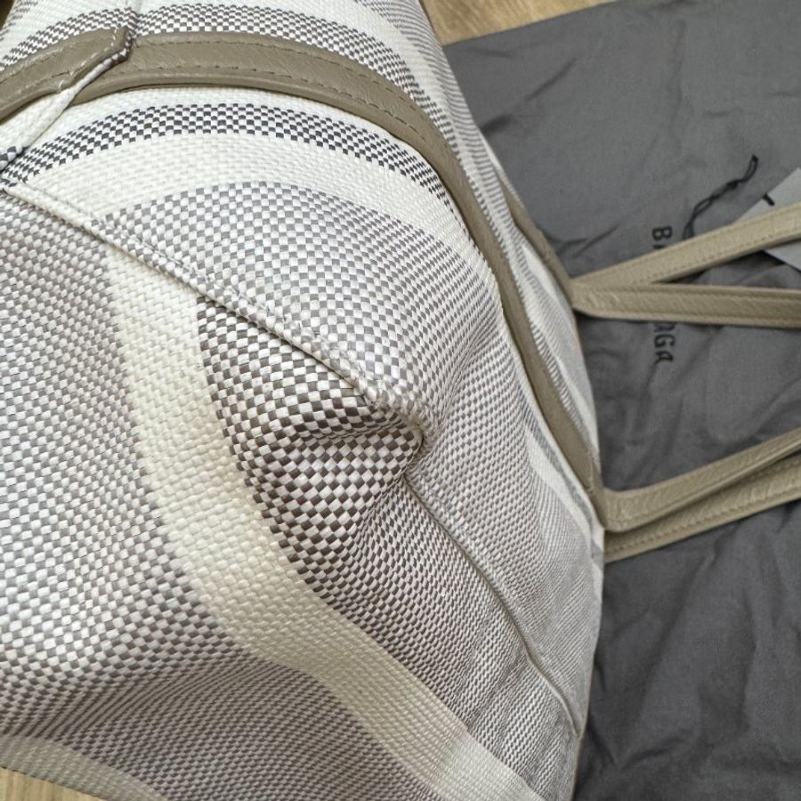 巴黎世家經典米白灰牛皮條紋托特包 兩用背袋 BALENCIAGA Barbes Medium East-West-13
