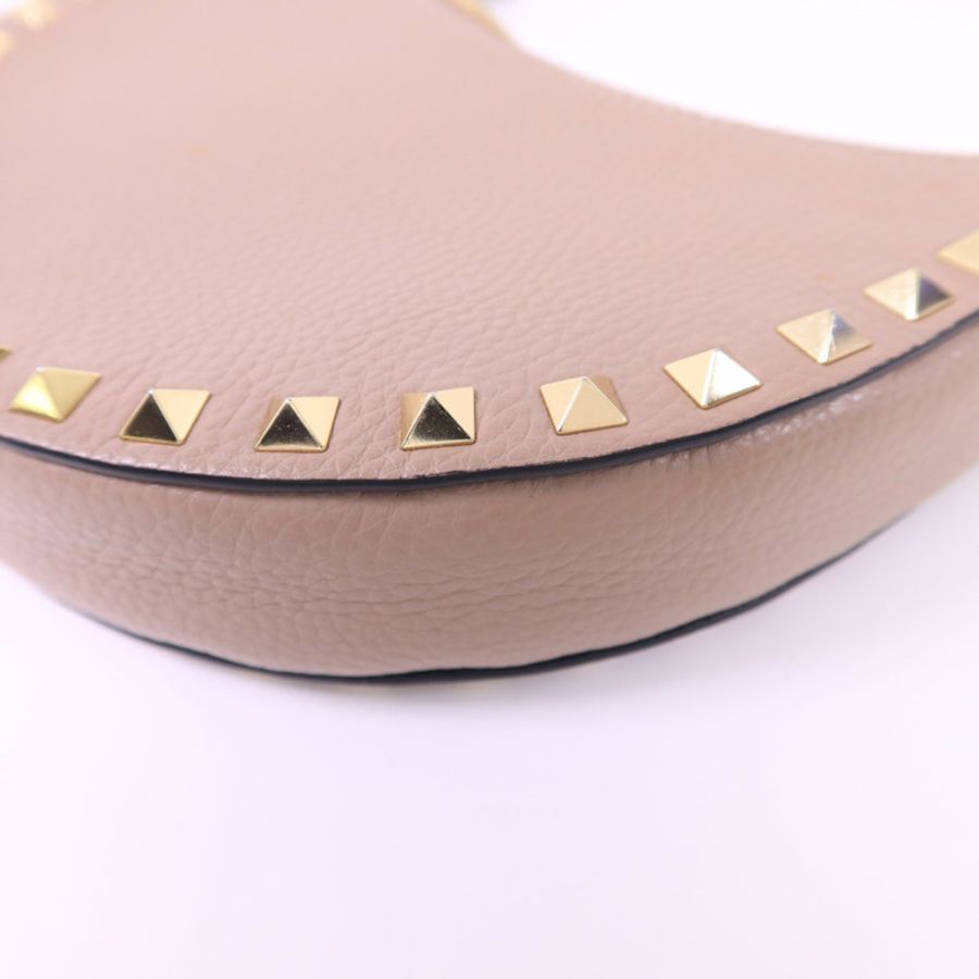Valentino 牛皮皮革Mini Rockstud Hobo Bag金扣肩背袋-11