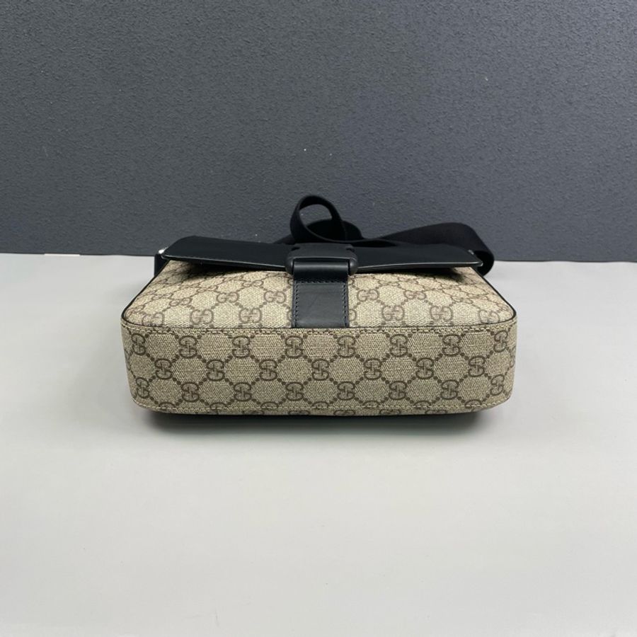 Gucci古馳 老花拼黑色郵差包 尺寸約25*26*5.5cm。-4