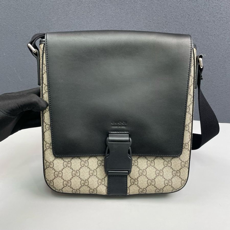 Gucci古馳 老花拼黑色郵差包 尺寸約25*26*5.5cm。-9