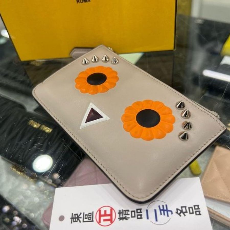 東區正精品㊣FENDI 8AP151 灰色全皮橘眼一字拉鍊鑰匙包零錢包 RZ5474-2