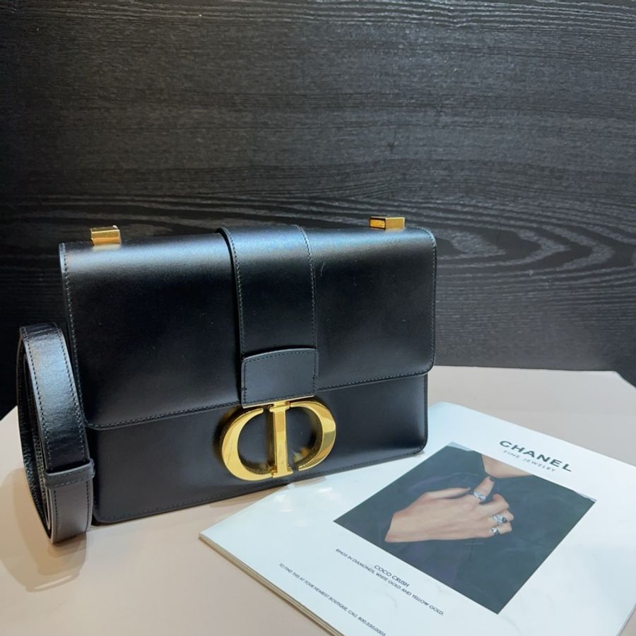 Dior 30 Montaigne-0