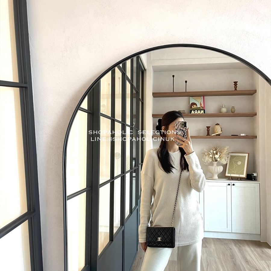Chanel trendy cc woc 黑色羊皮金釦 上方立體浮雕-2