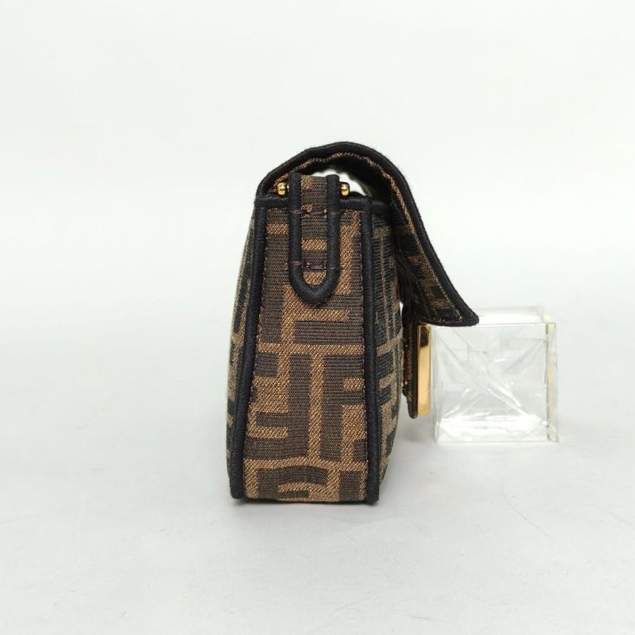 FENDI 老花帆布Baguette法棍包肩背包-1