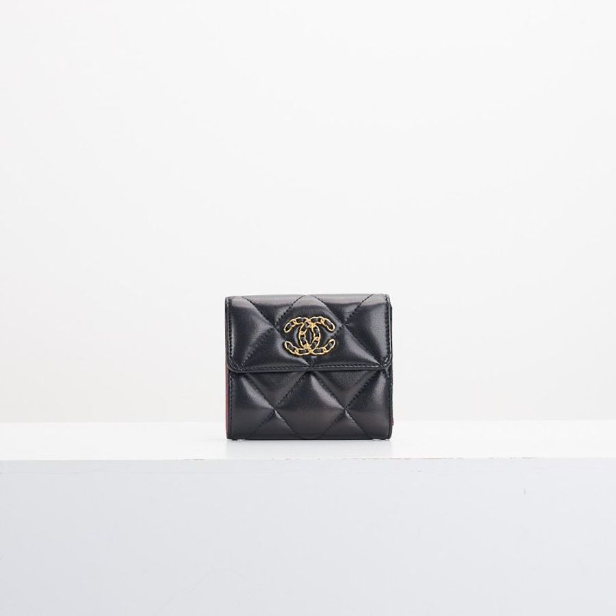 二手Chanel 19 三折短夾/黑金-0