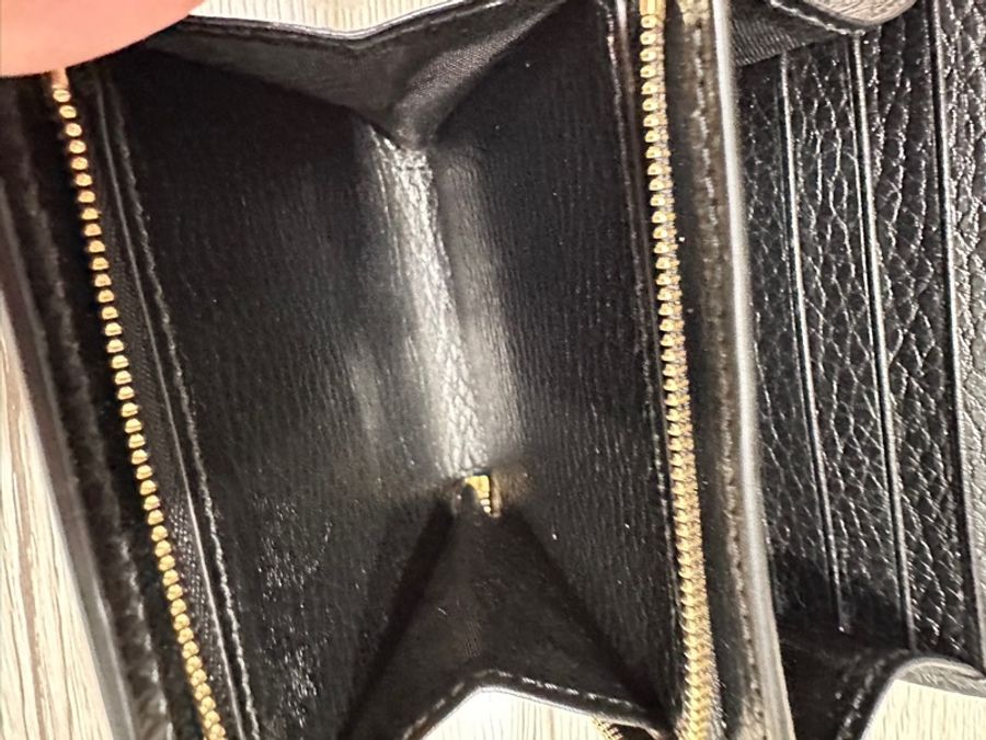 GUCCI GG 皮革帆布雙色壓釦短夾-16