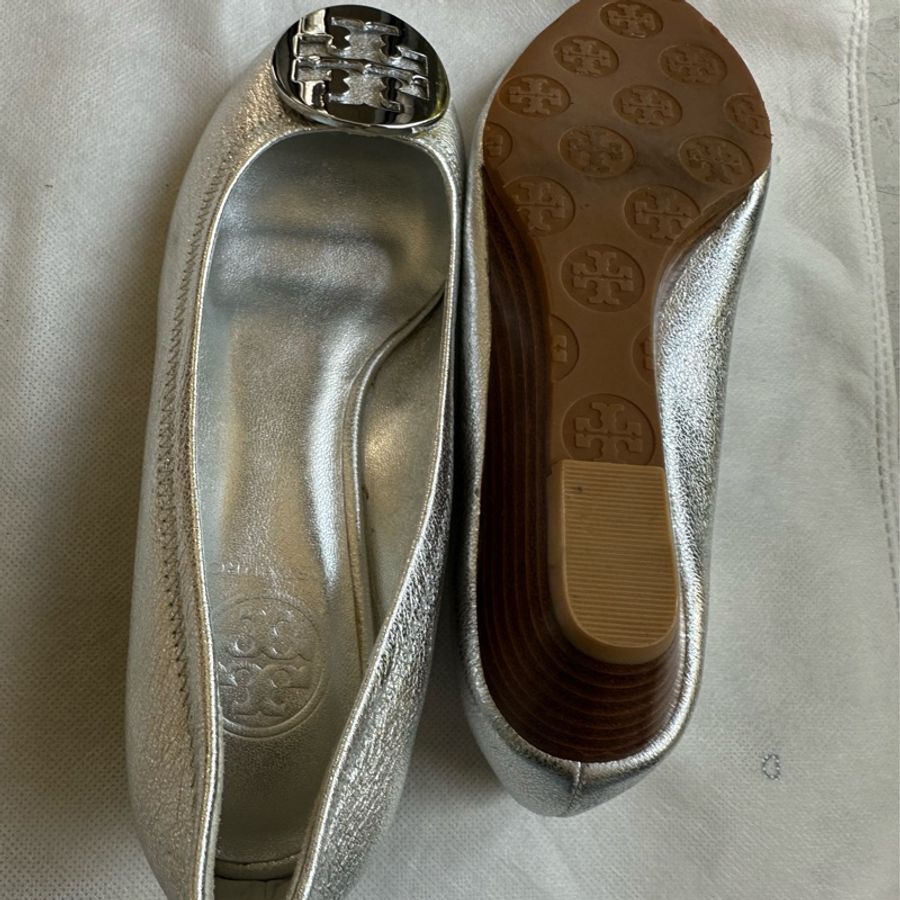 Tony Burch 銀色魚口楔型鞋-9