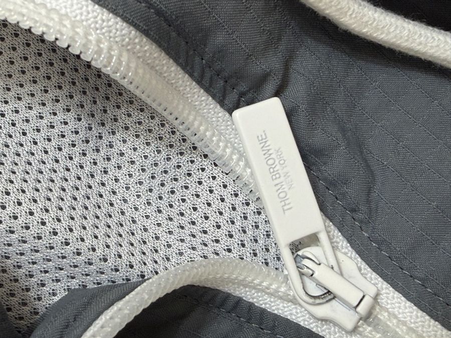 日本製 Thom Browne 風衣外套 防潑水 灰色-9